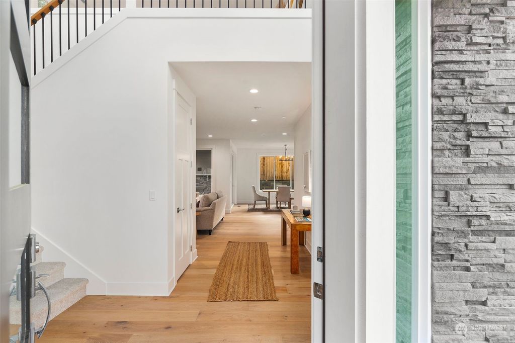 Photo of 1006 Walnut Street, Edmonds, WA 98020 (MLS # 2011348)