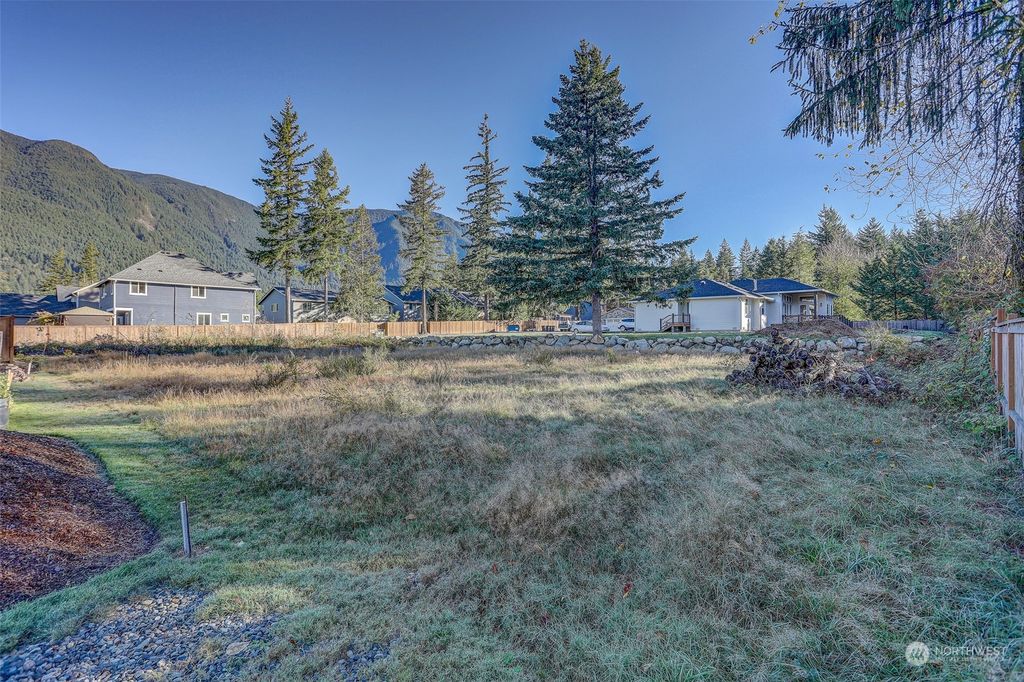 Photo of 1706 Eagles Nest Place SE, North Bend, WA 98045 (MLS # 2173265)