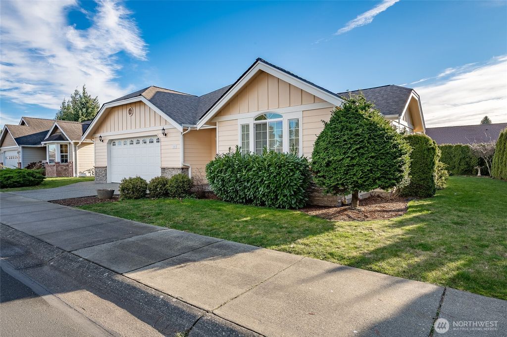 Photo of 167 Cambridge Drive, Lynden, WA 98264 (MLS # 2471397)
