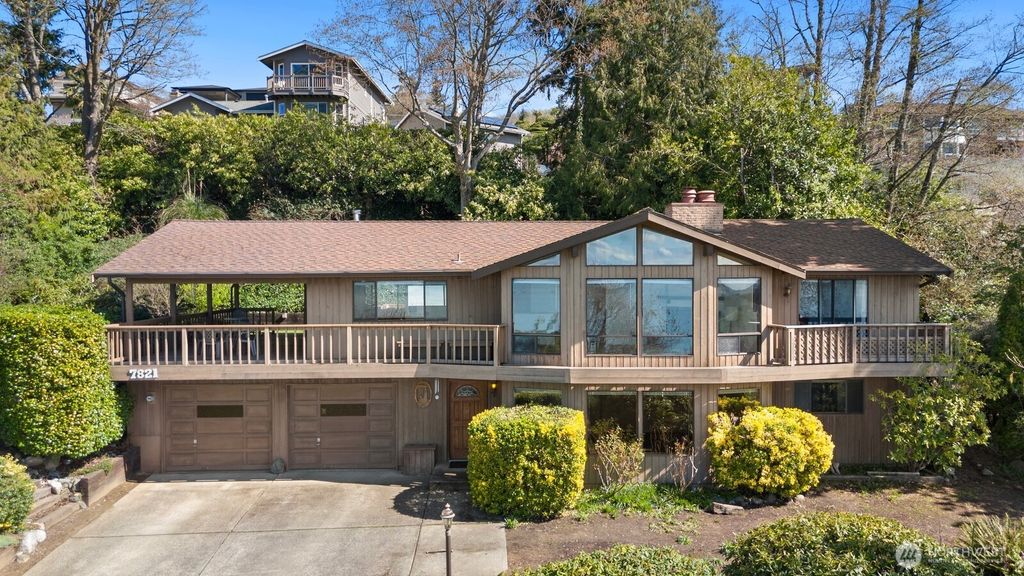 Photo of 7821 East Side Drive NE, Tacoma, WA 98422 (MLS # 2500984)