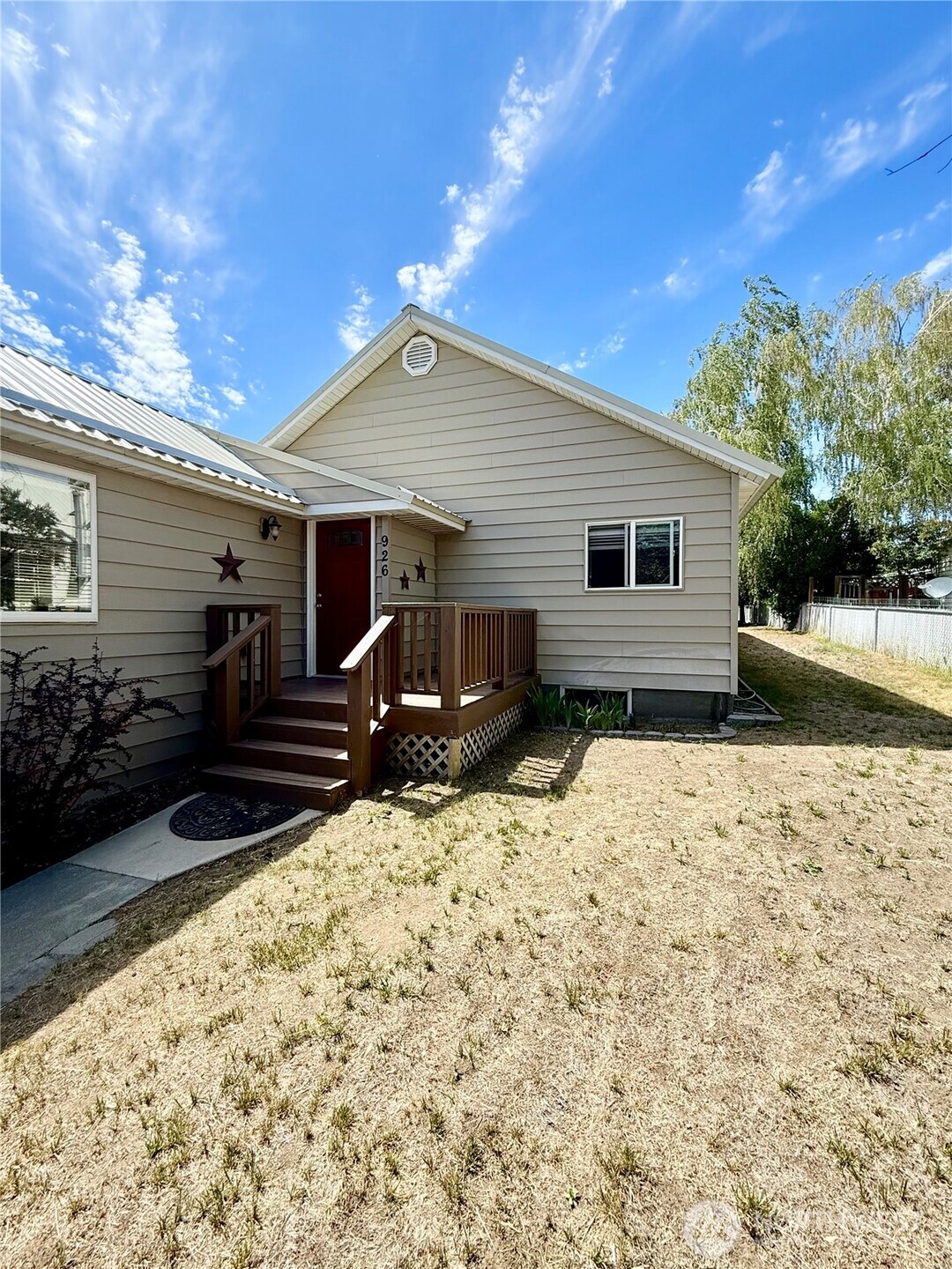 926 S 4th Avenue