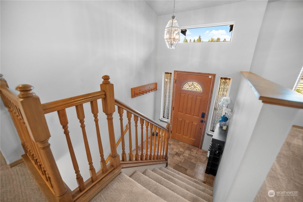 Photo of 504 Dogwood Court, Granite Falls, WA 98252 (MLS # 2133227)