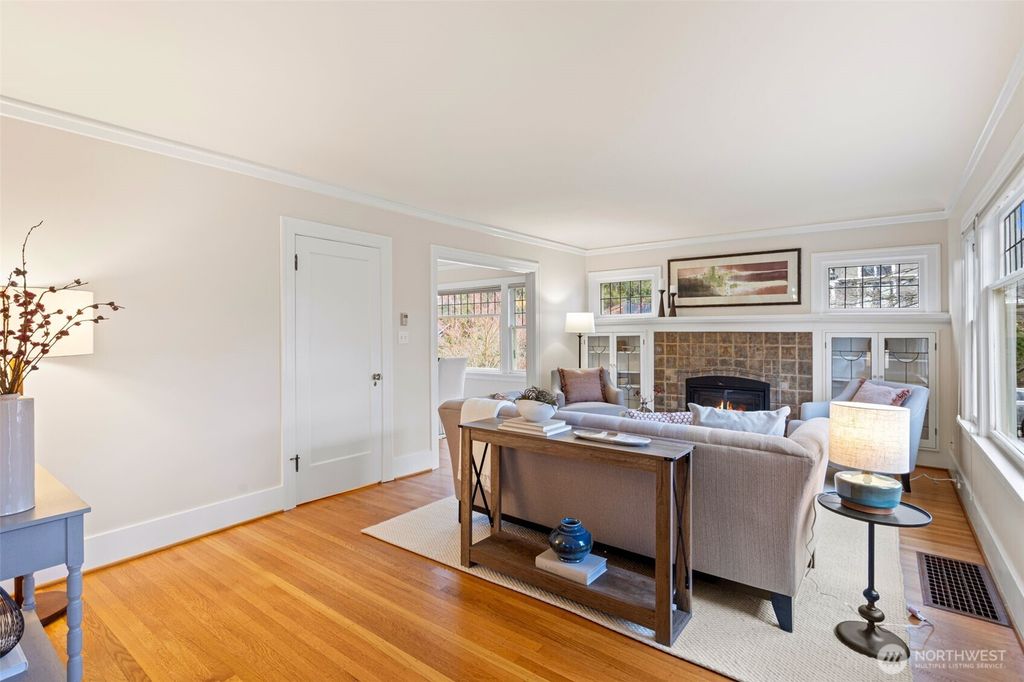 Photo of 2432 E Calhoun Street, Seattle, WA 98112 (MLS # 2330570)