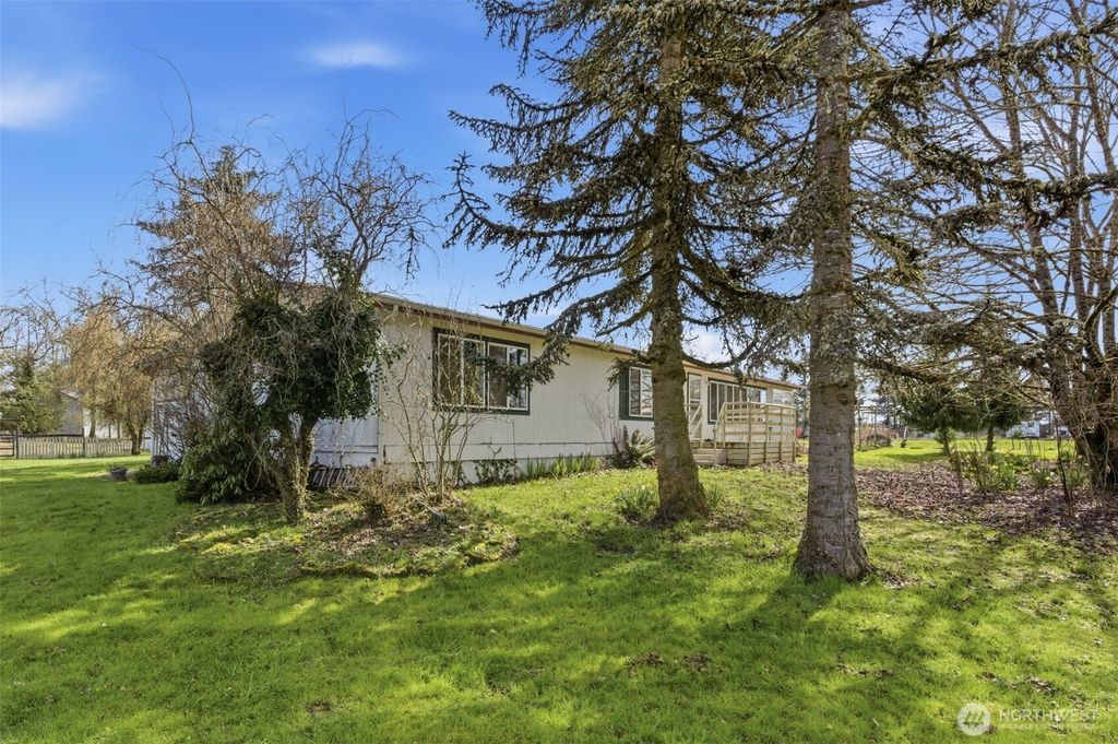 Photo of 271 Cowlitz Ridge Road, Toledo, WA 98591 (MLS # 2490105)