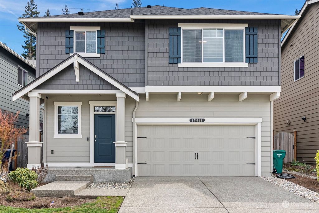 Photo of 28038 15th Avenue S, Federal Way, WA 98003 (MLS # 2218242)