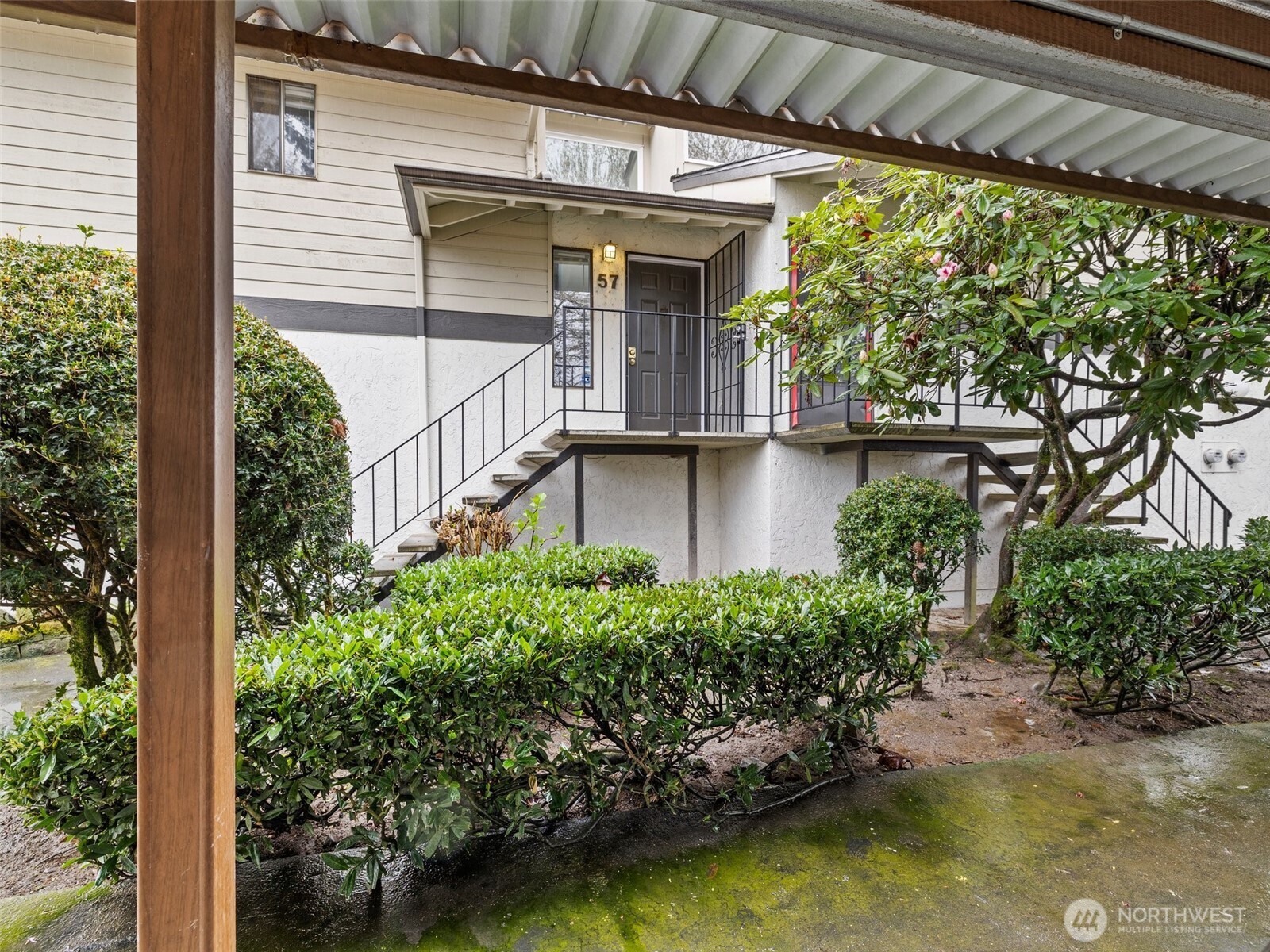 1824 Maple Lane K57