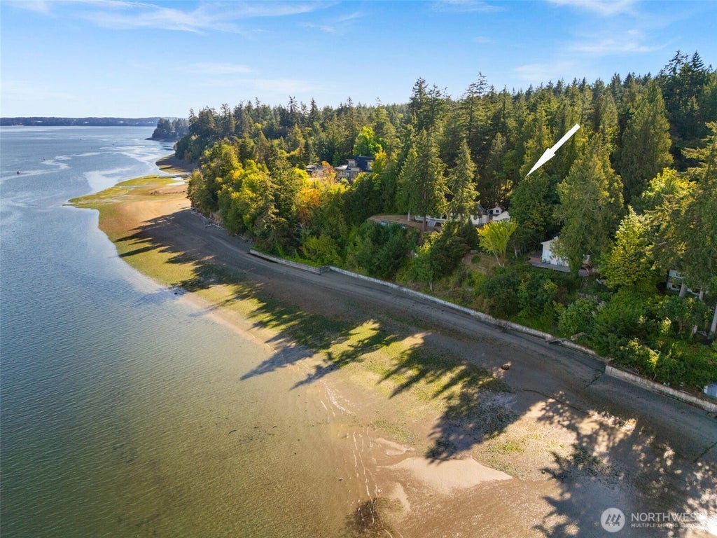 Photo of 8325 Zangle Road NE, Olympia, WA 98506 (MLS # 2573812)
