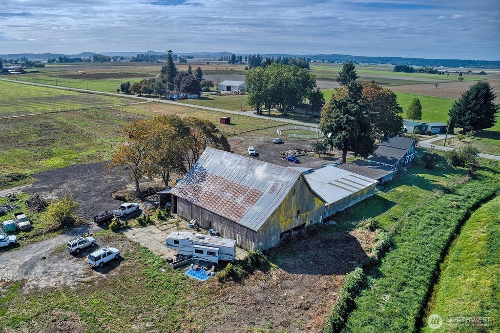 Photo of 14417 Bradshaw Rd RD, Mount Vernon, WA 98273 (MLS # 2568302)