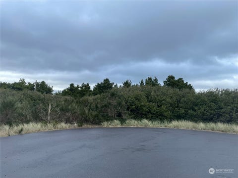 Featured picture for the property 2042052