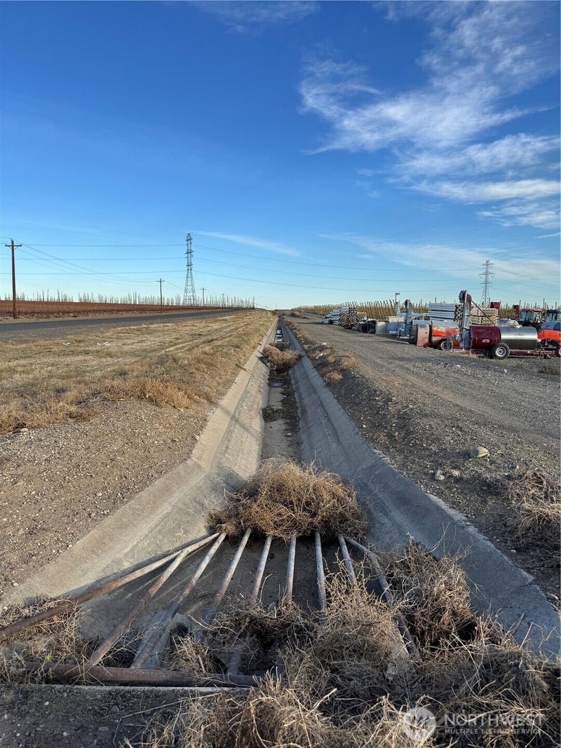 0 NKA Road 27 SW & Road P SW