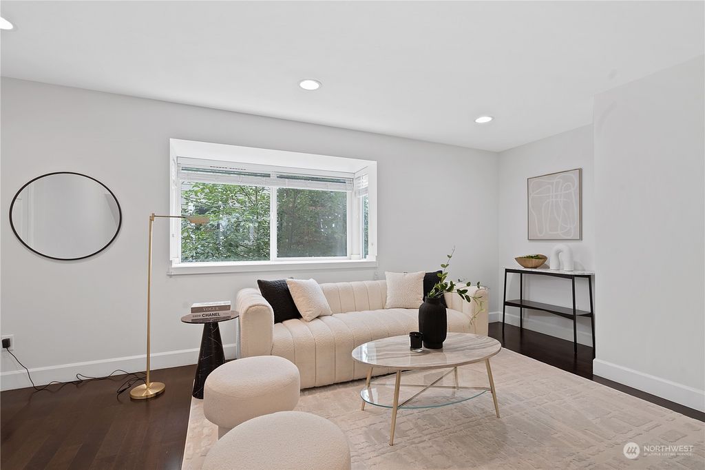 Photo of 2065 Gilman Dr Dr W, Seattle, WA 98119 (MLS # 2256784)