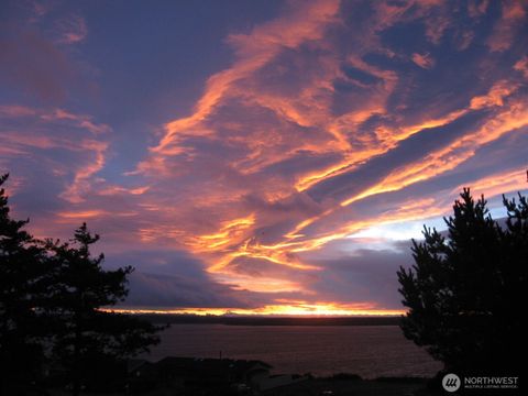 149 Sheridan Street Port Townsend WA 98368