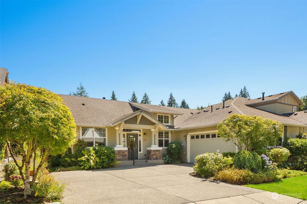 Photo of 24531 NE Vine Maple Way, Redmond, WA 98053 (MLS # 2147615)