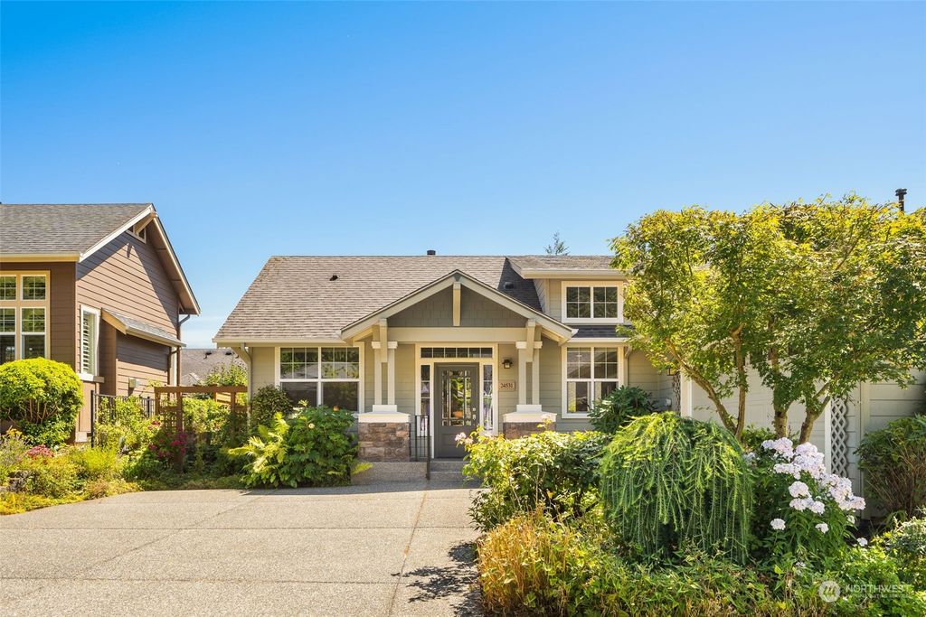 Photo of 24531 NE Vine Maple Way, Redmond, WA 98053 (MLS # 2147615)