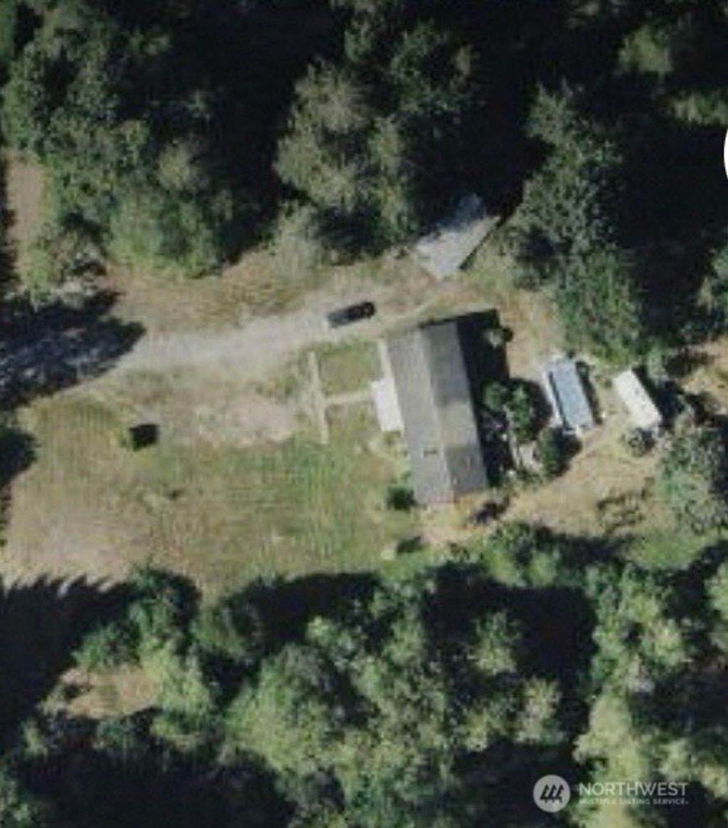 Photo of 14615 2nd Avenue NE, Marysville, WA 98271 (MLS # 2558716)