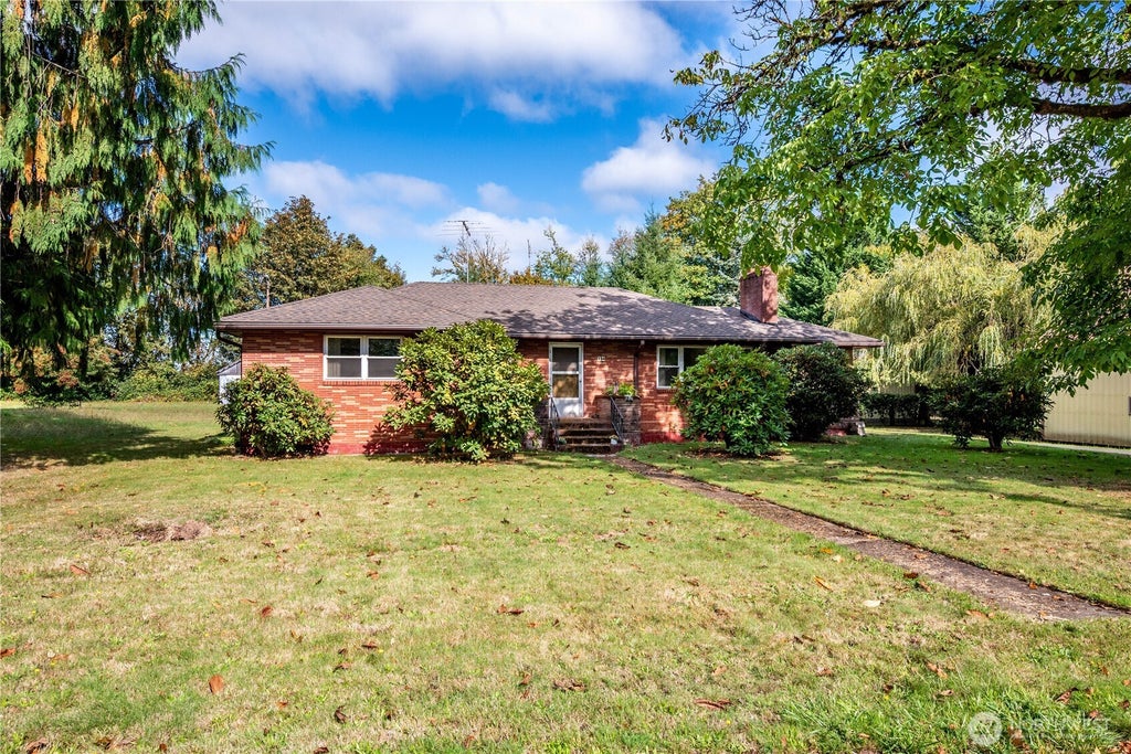 Photo of 134 Buland Drive, Castle Rock, WA 98611 (MLS # 2589490)