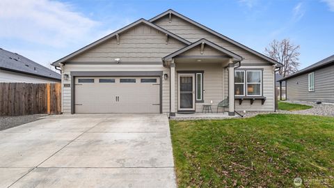 Photo of 2214 Leonard Drive, Walla Walla, WA 99362 (MLS # 2473439)