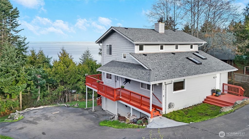 Photo of 320 N North Street, Sequim, WA 98382 (MLS # 2461274)