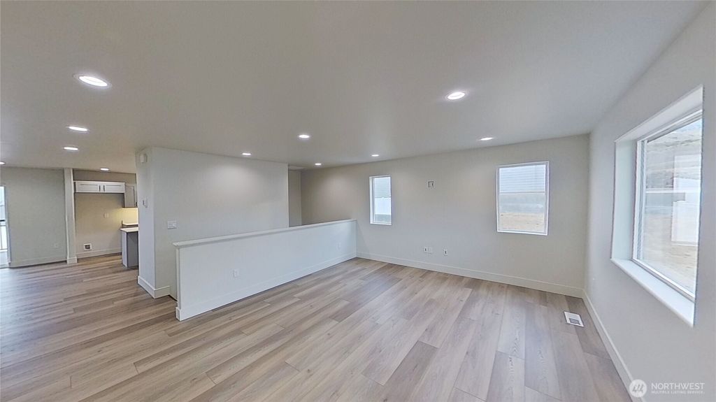 Photo of 30 Juanita Way, Malaga, WA 98828 (MLS # 2470235)