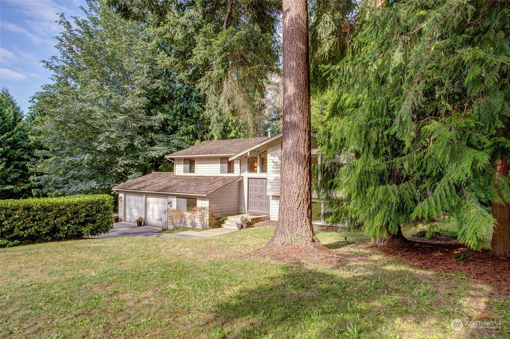 Photo of 14037 168th Avenue NE, Woodinville, WA 98072 (MLS # 2012350)