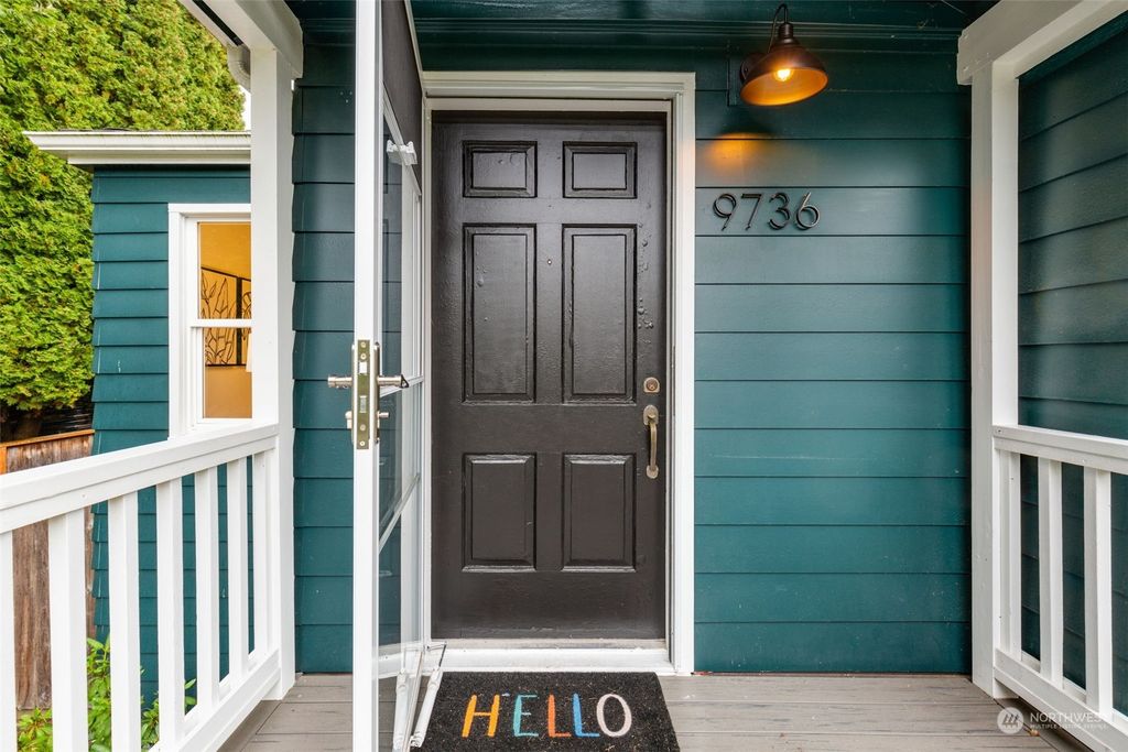 Photo of 9736 Evanston Avenue N, Seattle, WA 98103 (MLS # 2295031)