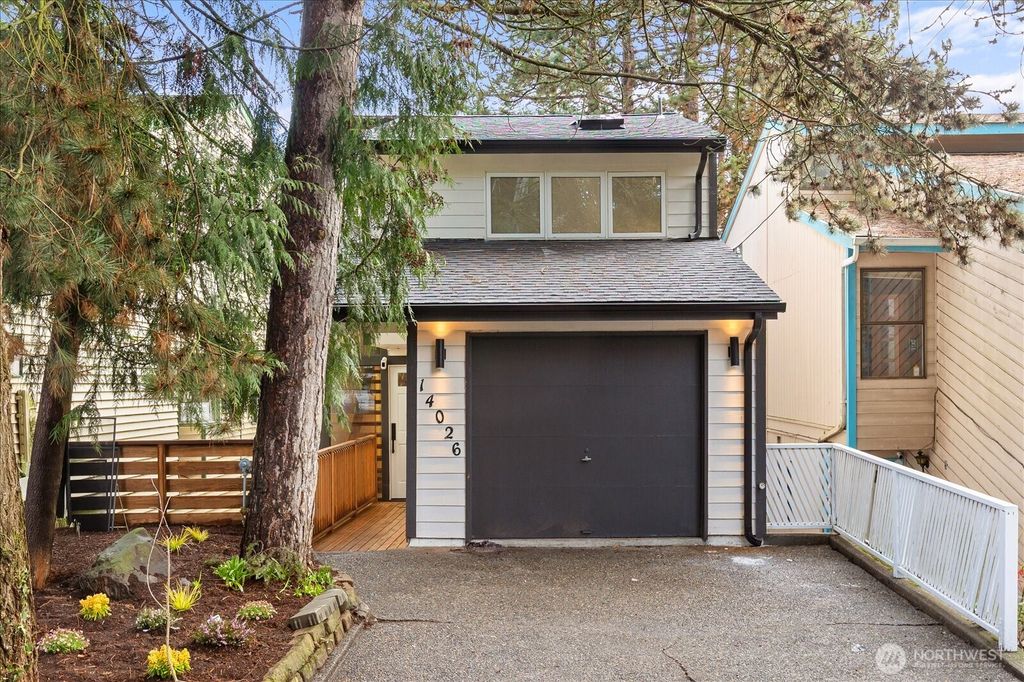Photo of 14026 Lenora Place N, Seattle, WA 98133 (MLS # 2488972)