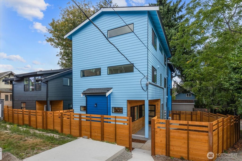 Photo of 5440 Kirkwood Place N, Seattle, WA 98103 (MLS # 2435477)
