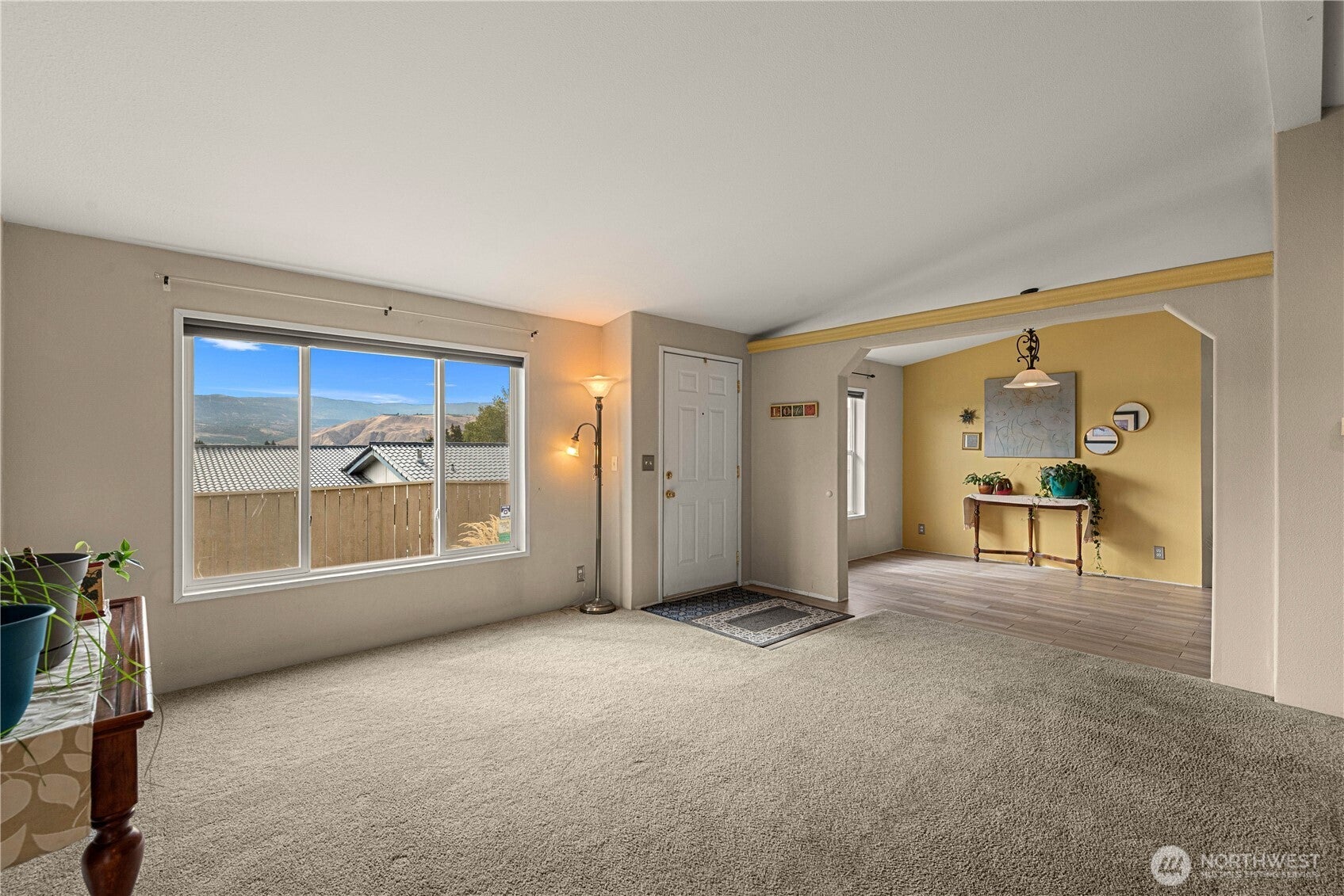 558 Morning View Avenue