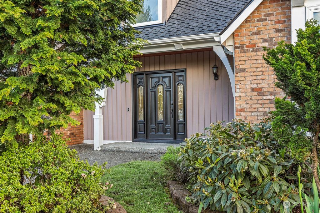 Photo of 2048 217th Place NE, Sammamish, WA 98074 (MLS # 2231727)