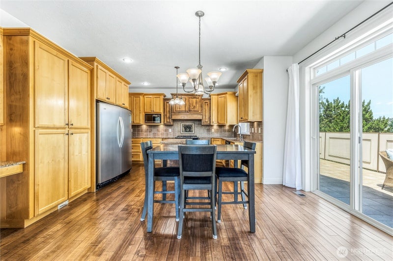 10 Wolf Fork Place