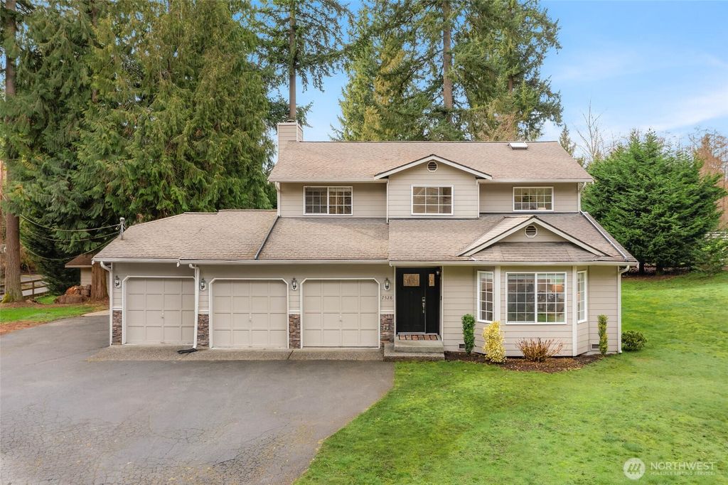 Photo of 7528 172nd Street SE, Snohomish, WA 98296 (MLS # 2475781)