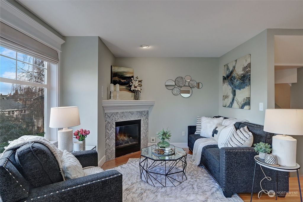 Photo of 2207 3rd Avenue N, Seattle, WA 98109 (MLS # 2035029)