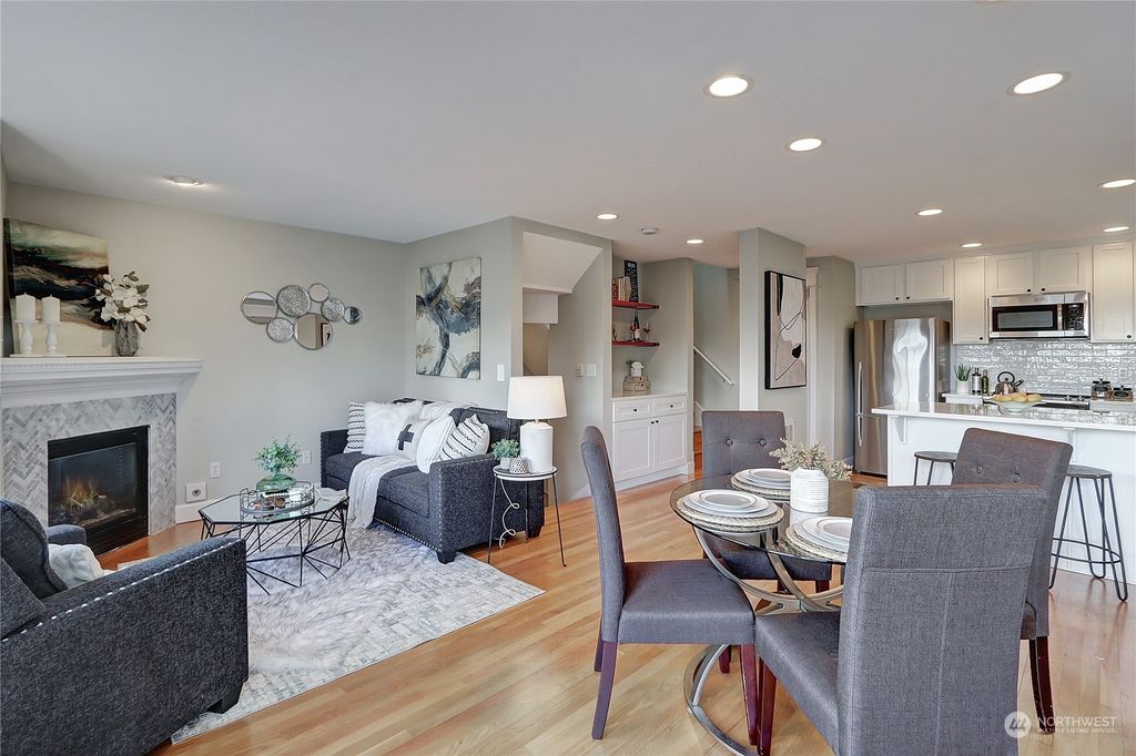 Photo of 2207 3rd Avenue N, Seattle, WA 98109 (MLS # 2035029)