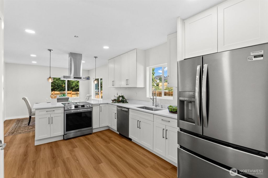 Photo of 5302 S Trafton Street, Tacoma, WA 98409 (MLS # 2555911)