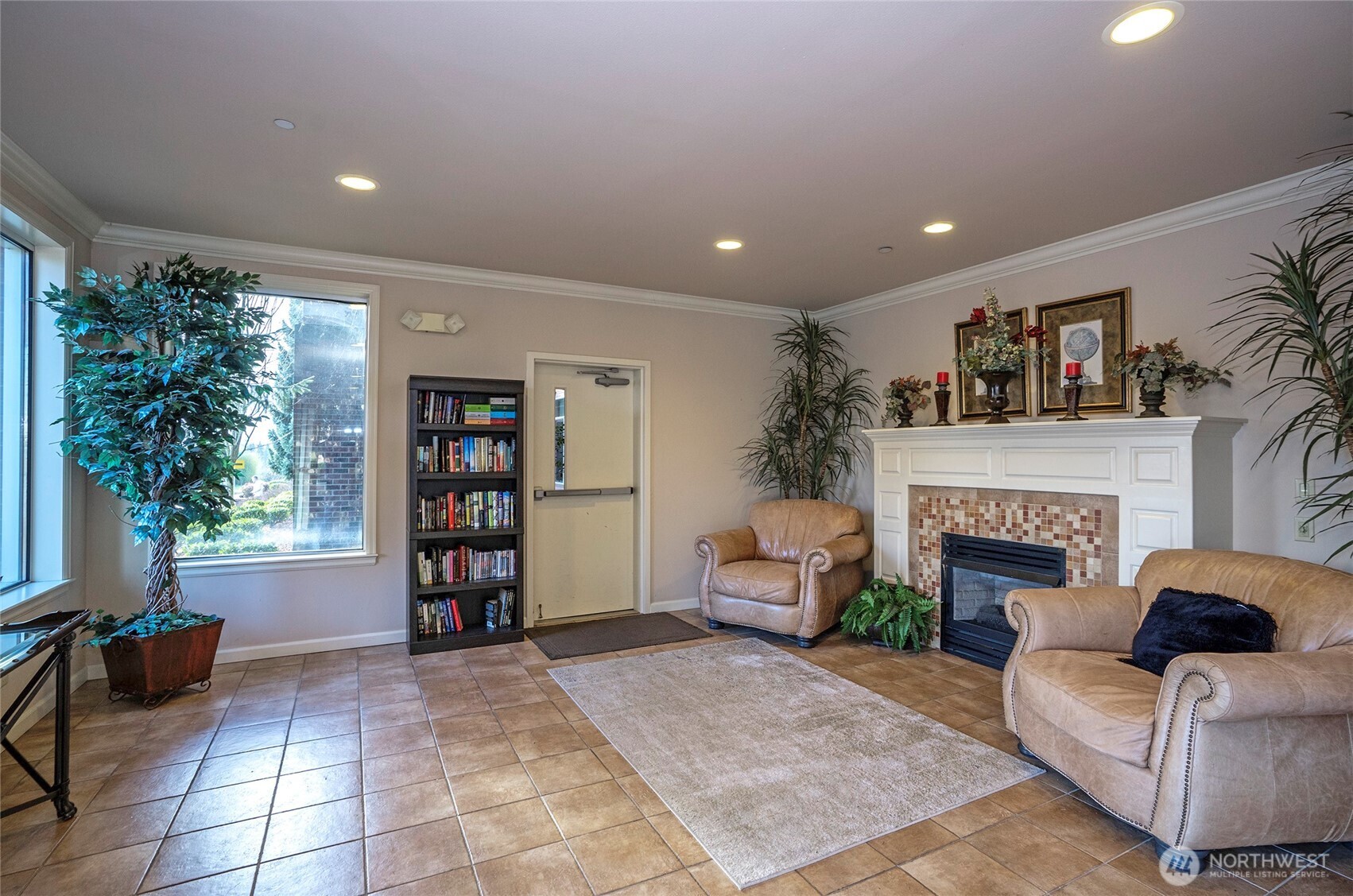 2440 S Steele Street 311