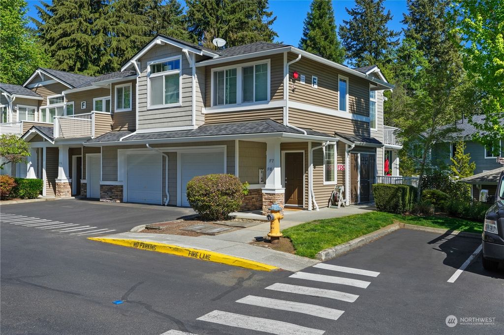 Photo of 14200 SE 69th Drive #F6, Snohomish, WA 98296 (MLS # 2237109)