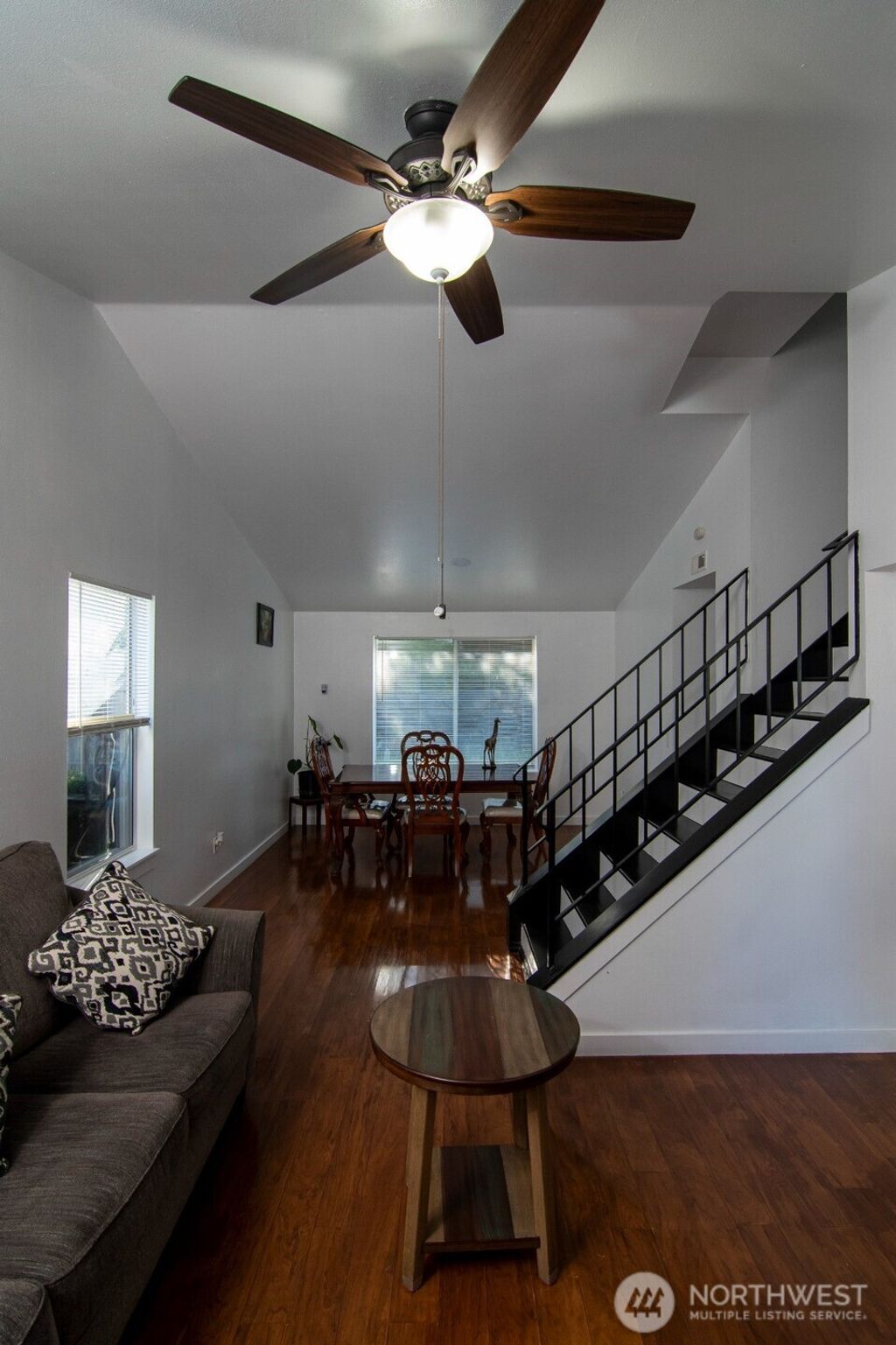 Photo of 32825 17th Ave SW AVE, Federal Way, WA 98023 (MLS # 2513280)