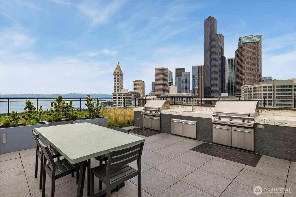 Photo of 450 Main Street #1205, Seattle, WA 98104 (MLS # 2564728)