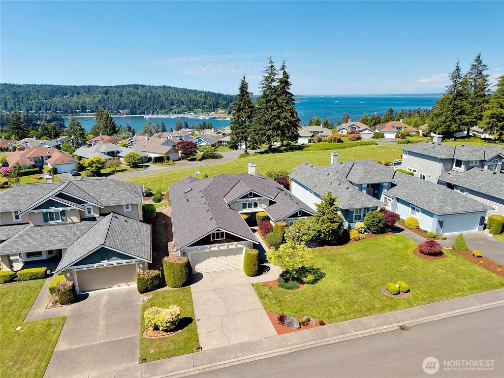 Photo of 95 Seaway Place, Port Ludlow, WA 98365 (MLS # 2526203)