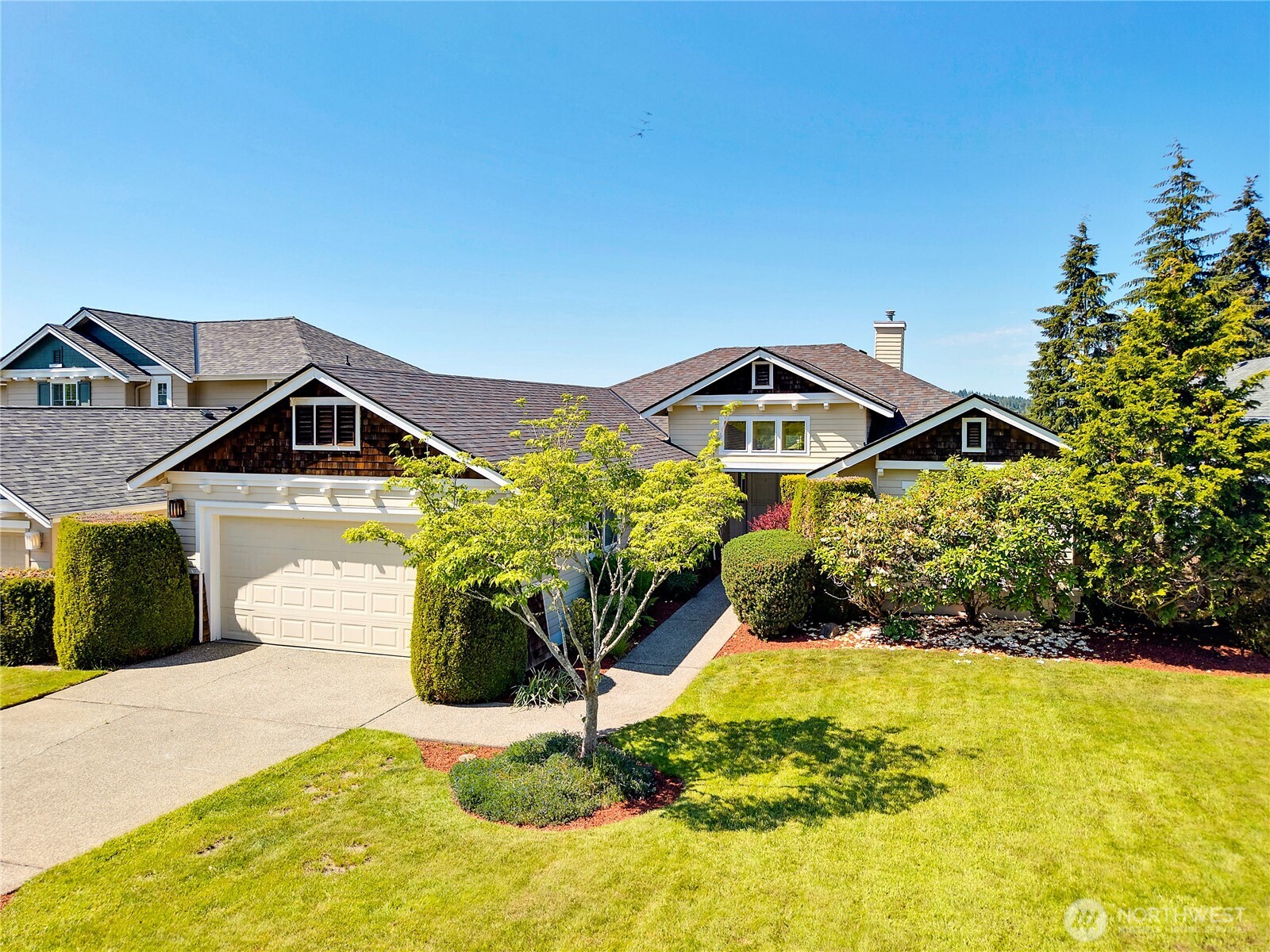 95 Seaway Place