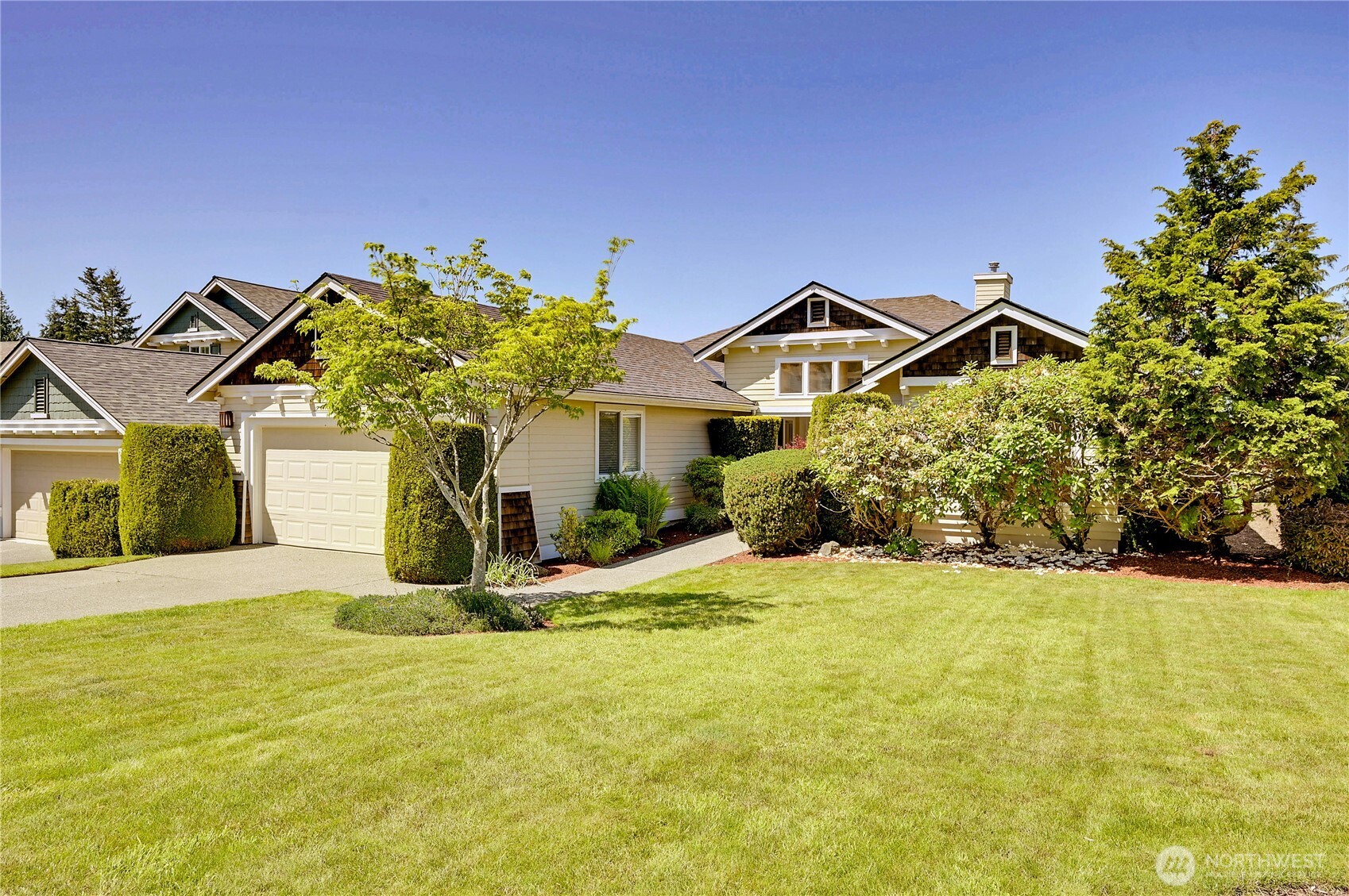 95 Seaway Place
