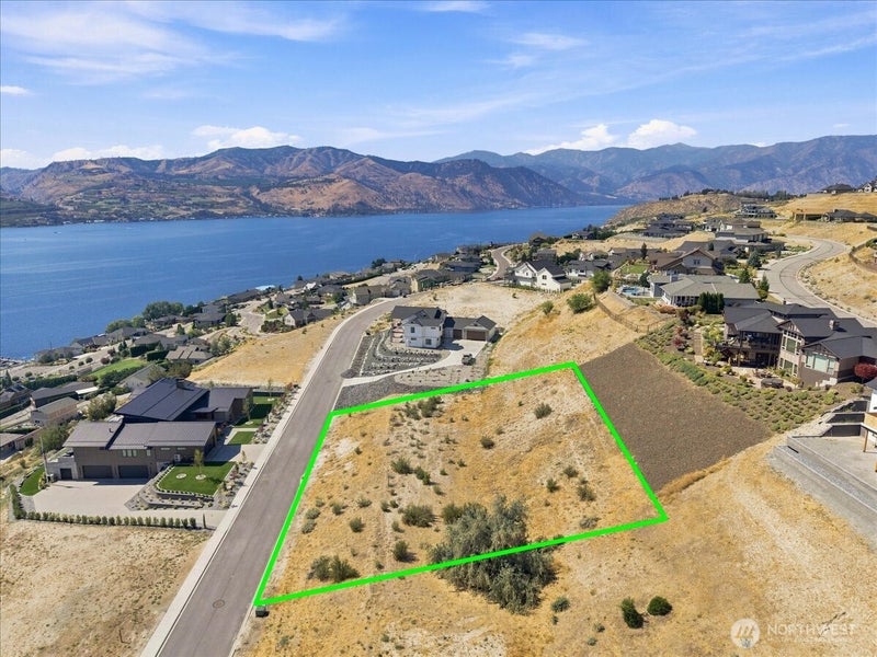 127 Crystal Crest Drive