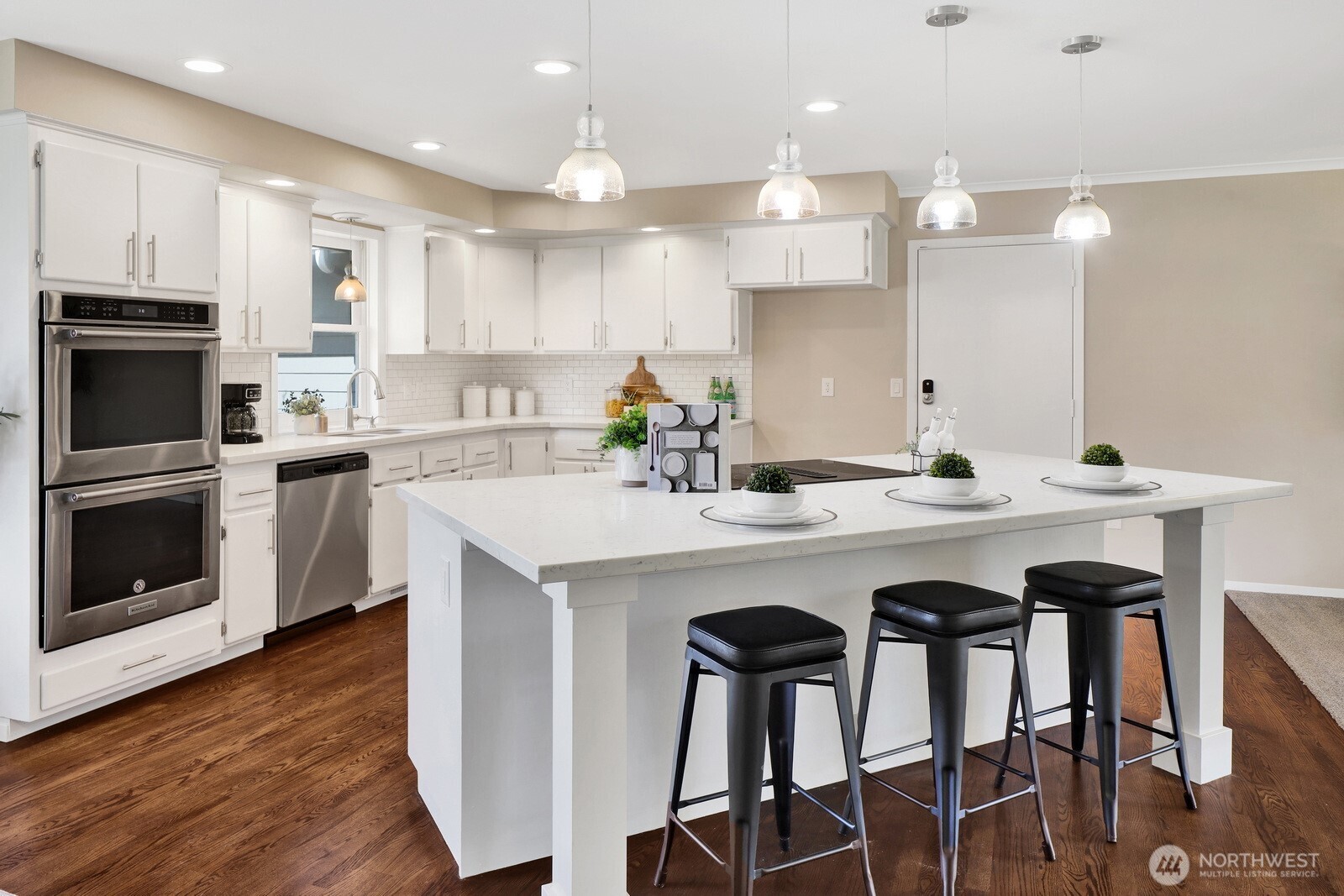 118 Cedarwood Place