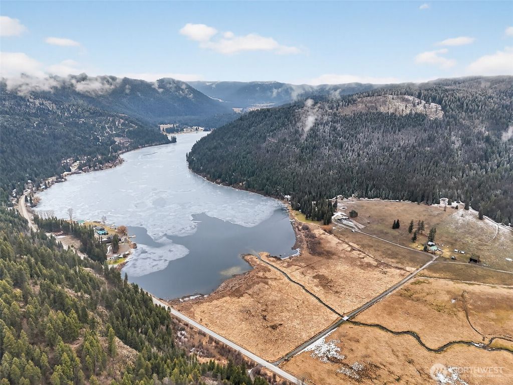 Photo of 3016 Deep Lake North Shore Way, Colville, WA 99114 (MLS # 2469729)