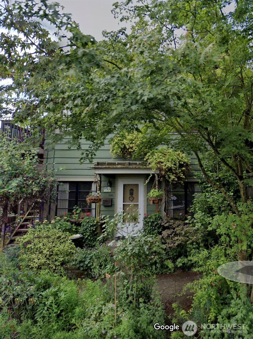 Photo of 1061 1063 E Lynn Street, Seattle, WA 98102 (MLS # 2375851)