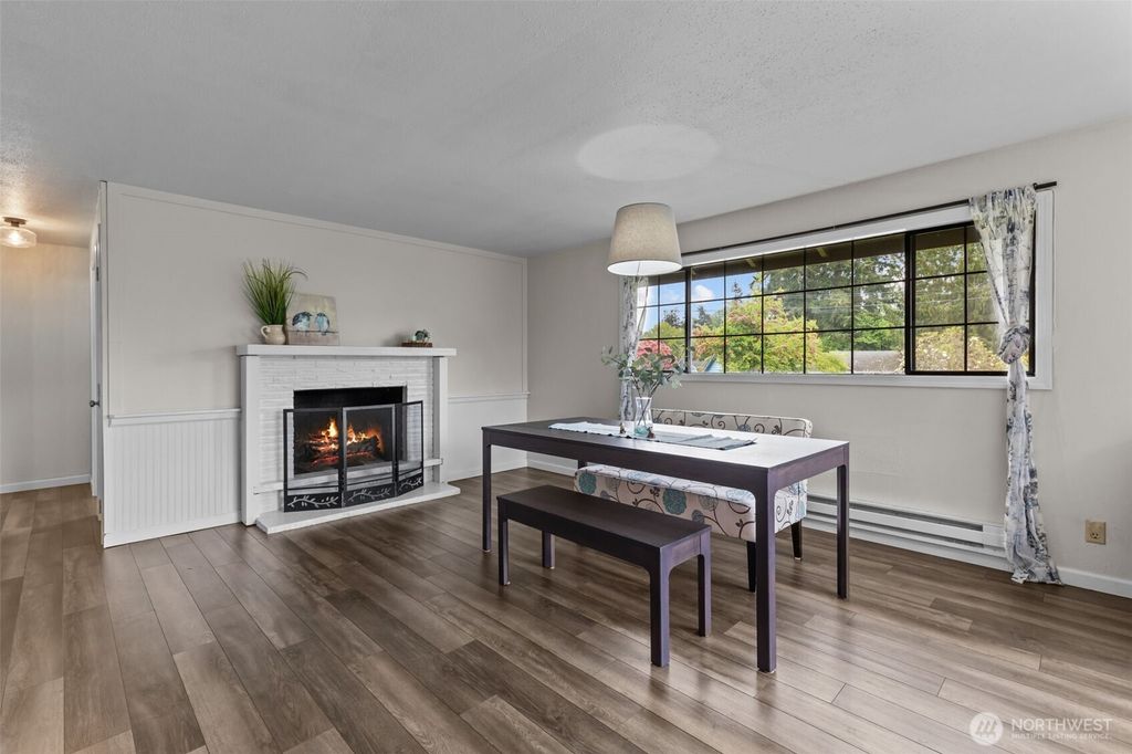 Photo of 5003 219th Street SW, Mountlake Terrace, WA 98043 (MLS # 2380233)