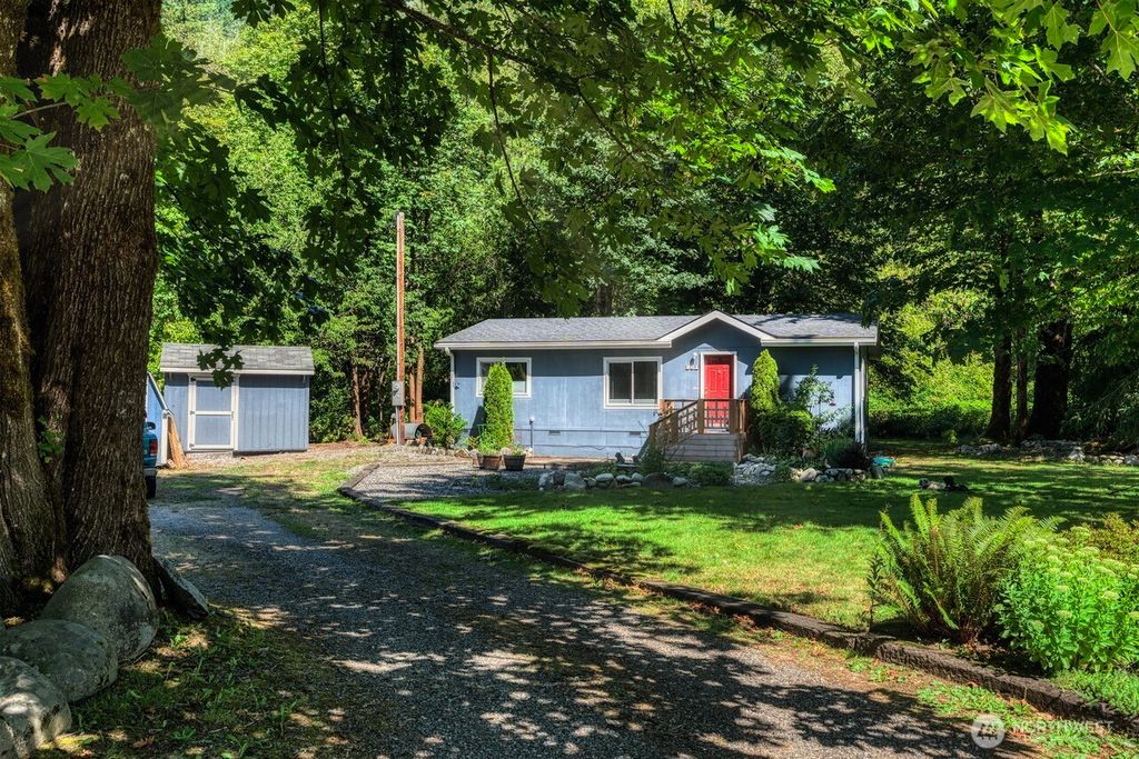 Photo of 201 7th Avenue, Index, WA 98256 (MLS # 2423647)