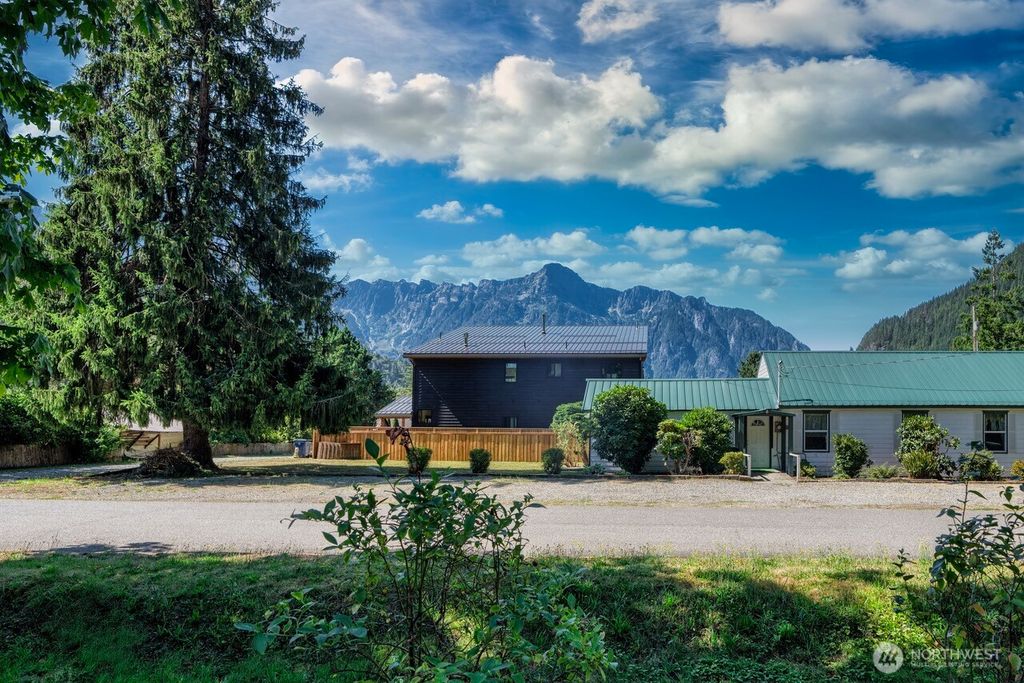 Photo of 201 7th Avenue, Index, WA 98256 (MLS # 2423647)