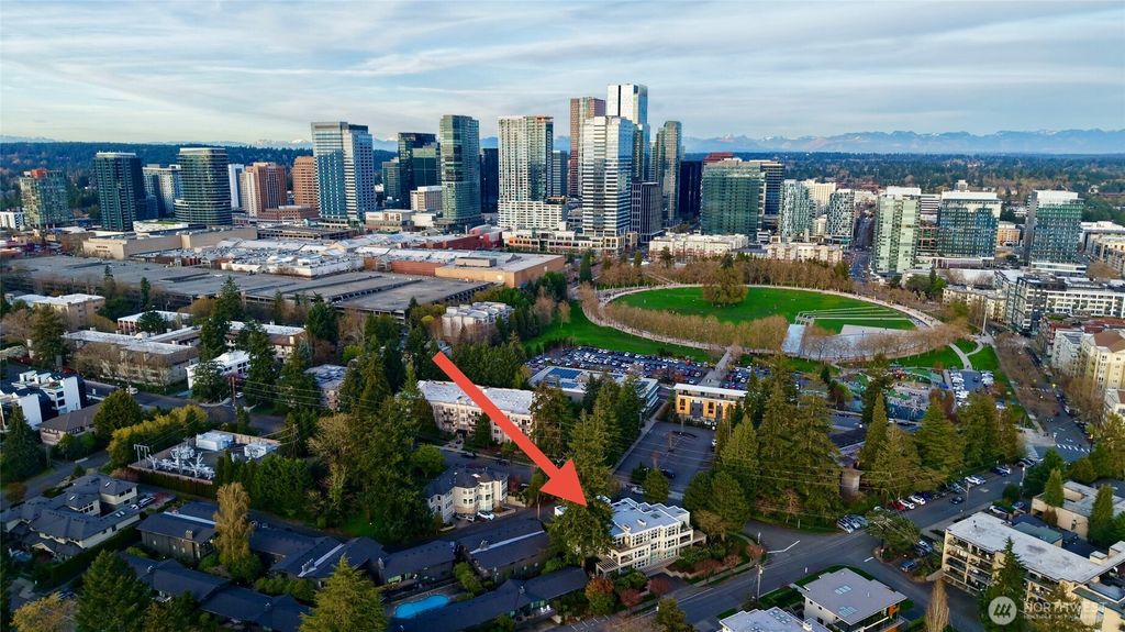 Photo of 101 99th Avenue NE #101, Bellevue, WA 98004 (MLS # 2501624)