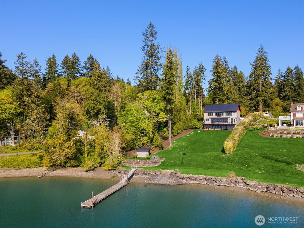Photo of 6783 NE Bergman Road, Bainbridge Island, WA 98110 (MLS # 2516916)